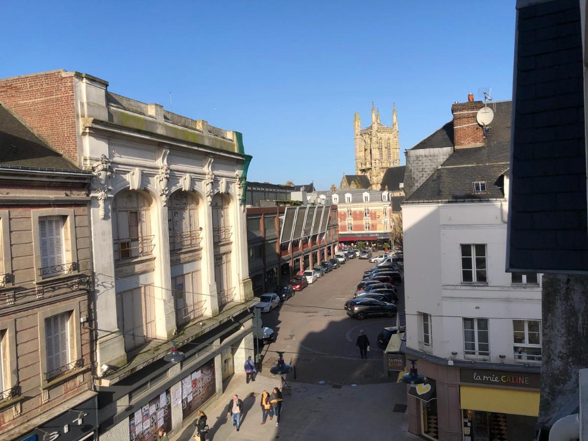 Au Coeur Du Marche 4 Etoiles Apartman Fécamp Kültér fotó