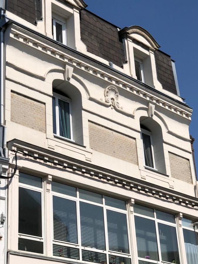 Au Coeur Du Marche 4 Etoiles Apartman Fécamp Kültér fotó